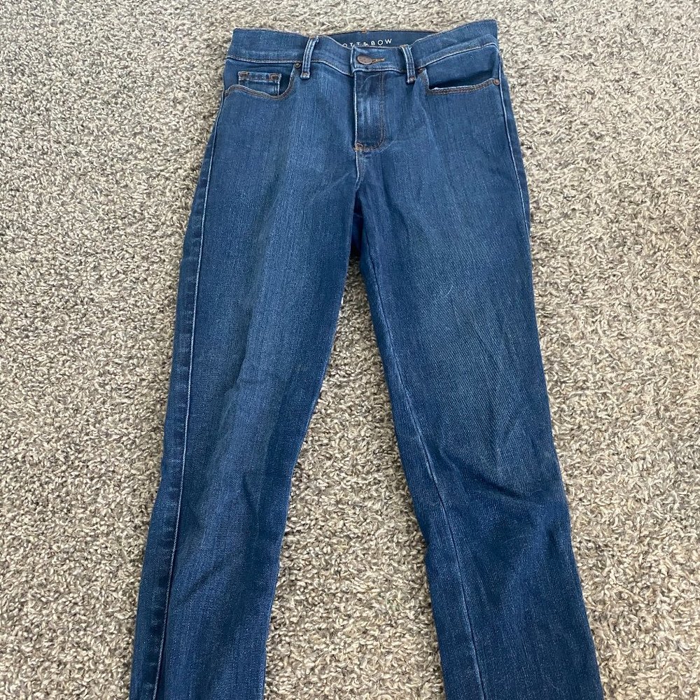 Dark wash denim skinny jeans